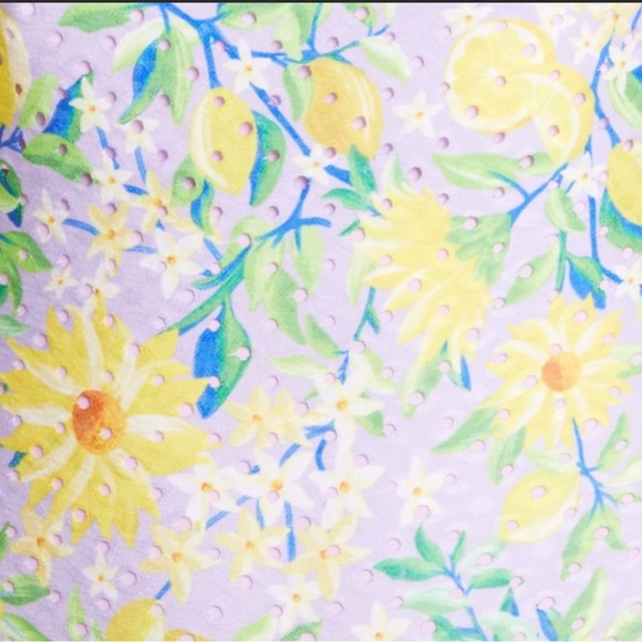 New Farm Rio Lemon Drop Low-Back One-Piece Swimsuit - Picture 13 of 14